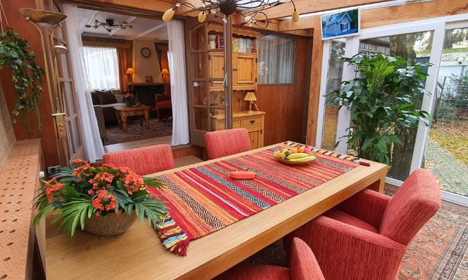 Municipality of Wageningen Ski Chalet | Knus chalet midden in de natuur en de rust.