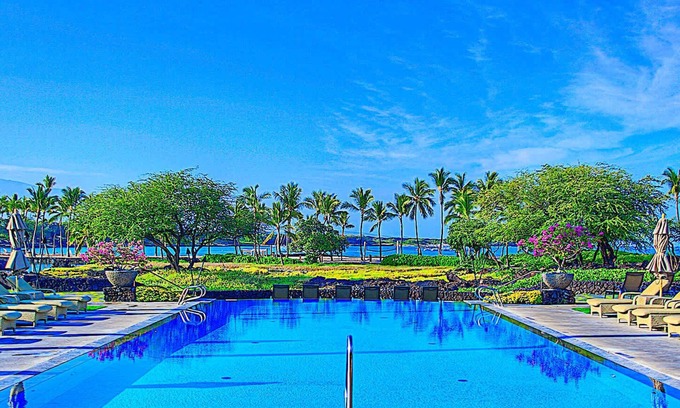 Waikoloa House | Kolea 11D Walk to the Beach