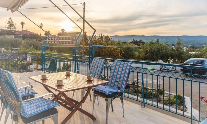 Koroni Apartment | Koroni Seaview Retreat - Summer Cosy Nest