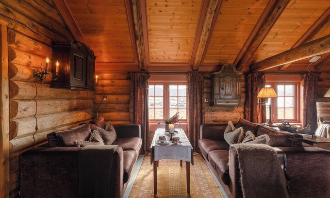 Averoy Municipality House | Korsholmen - by Classic Norway Hotels