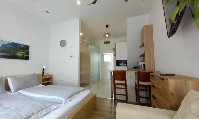 Papa Apartment | Korvin Plus Apartman