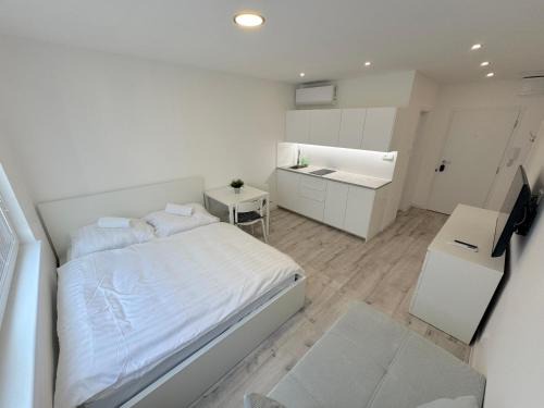 Ruzinov Apartment | Krásny byt - apartmán neďaleko centra