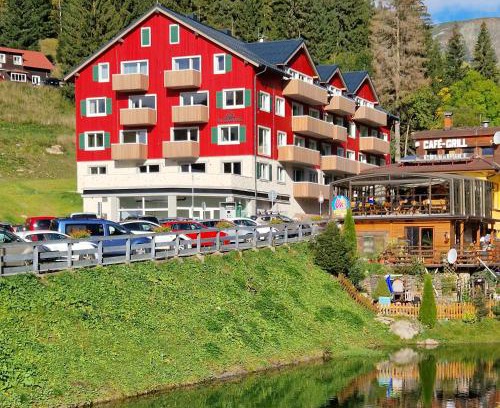 Pec pod Snezkou Apartment | Krakonos Residence