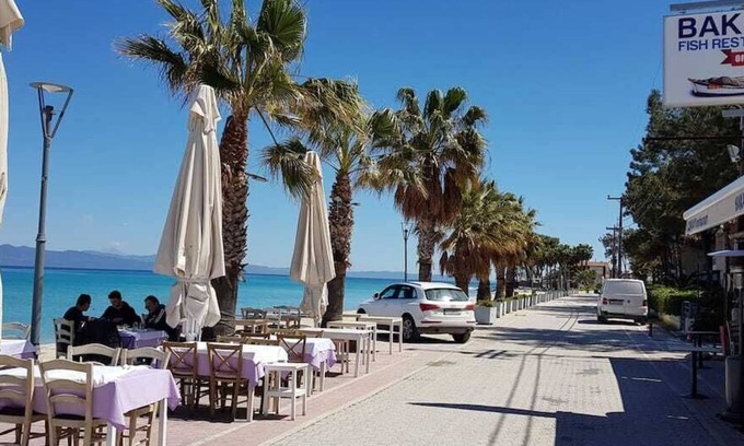 Pefkochori House | Kripis House