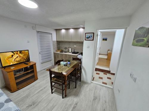 Kraljevo Apartment | KUĆA VASILJEVIĆA 064/16 88 141