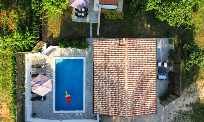Sveta Nedelja Villa | Kuća za odmor Nika