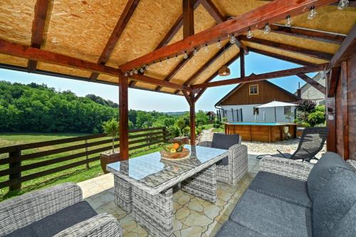 Radoboj House | Kuća za odmor Zora