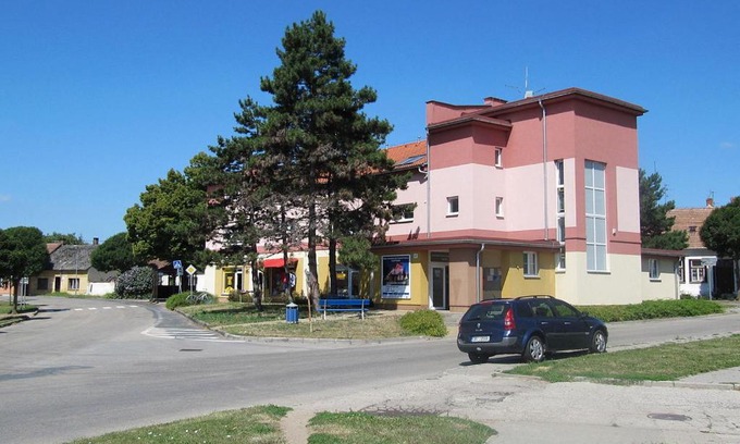 Sedlec House | Kulturně Společenské Centrum