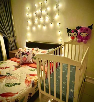 Medini Apartment | KUROMI Theme Suite for Families- 3min drive Legoland & EcoBotanic