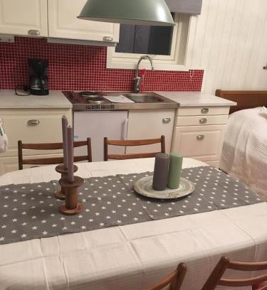 Fjallbacka House | Långesjö lillstuga