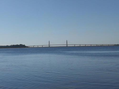 Bog By Apartment | Lækker lejlighed med lille have