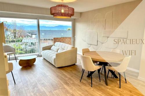 Divonne-les-Bains Apartment | L'Élégance de Bellevue
