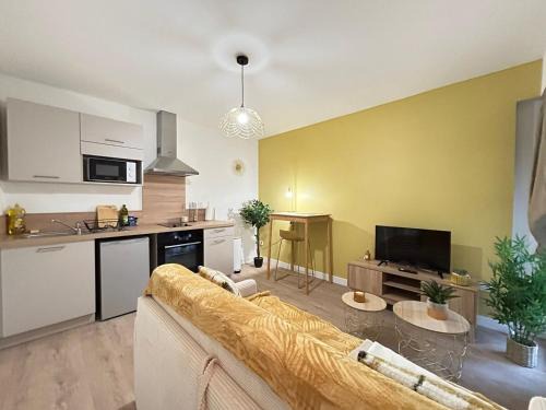 Valence Apartment | L'Étoile dorée avec Parking