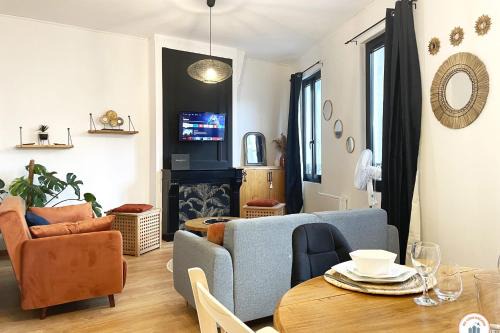 Saint-Martin-du-Littoral Apartment | l'Aiguille Creuse - Proche Plage - St Vincent