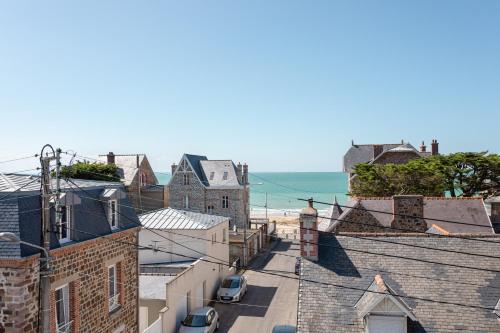Pleneuf-Val-Andre Apartment | L'appart du Val - 100 m de la plage