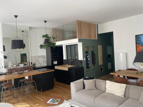 Grenoble City Centre Apartment | l atypique d Édouard