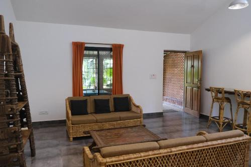Vagator Apartment | L'AZUR Studio Cottage 2, Vagator Beach GOA