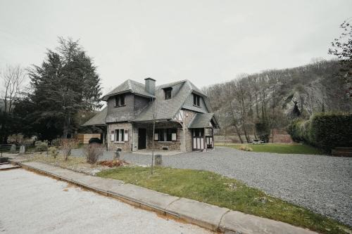 Tilff House | L'Ecluse Simon