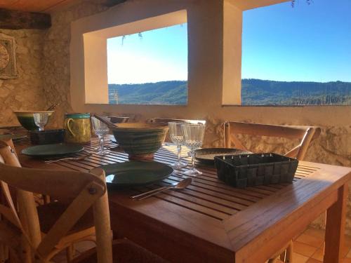 Moustiers-Sainte-Marie House | L'Escalo