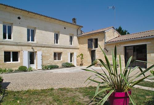 Montagne House | L'Estampe