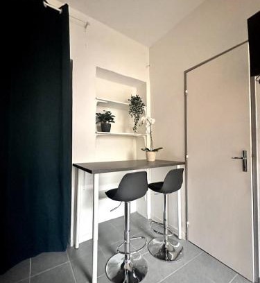 Mulhouse Apartment | L horizon bleu