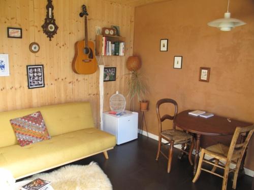 Dompierre Bed & Breakfast | L'Oisiveraie - Ecolieu dans le bocage normand