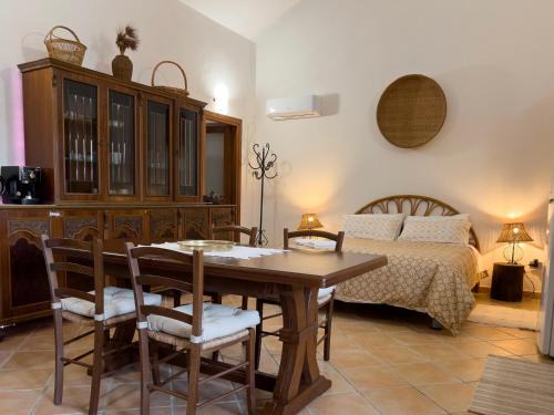 Sa Castangia Apartment | L'olivastro Mini Country House