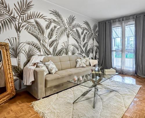 Cran-Gevrier Apartment | La Belle Époque d'Annecy