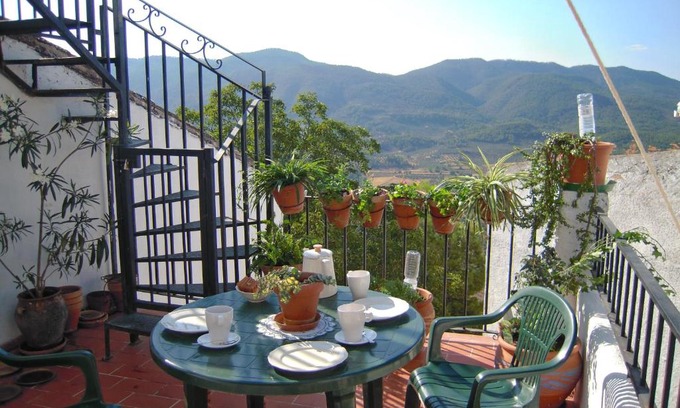 Hornos House | La Casa de la Abuela Clotilde