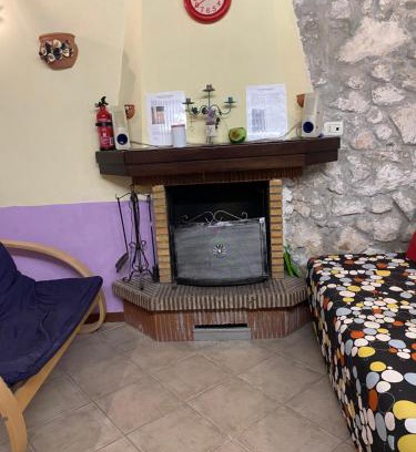 Sant'Eufemia a Maiella Apartment | LA CASA DI ANNA