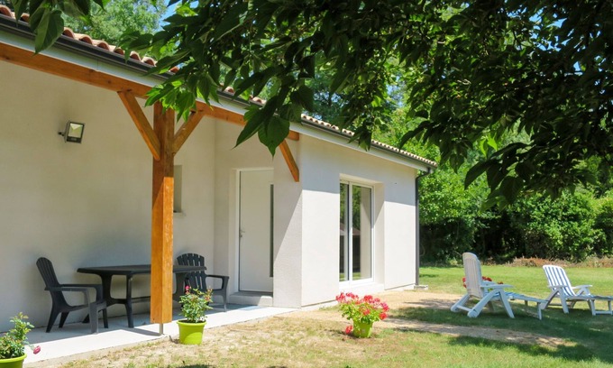 Civrac-en-Medoc House | La Casita by Interhome