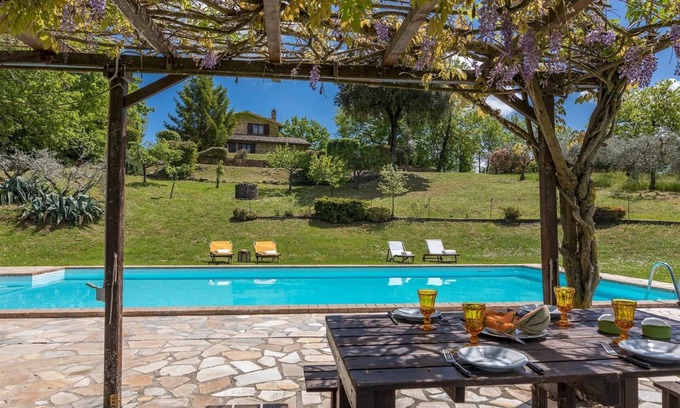 Gualdo Cattaneo Villa | La Cerqua 8 in Gualdo Cattaneo