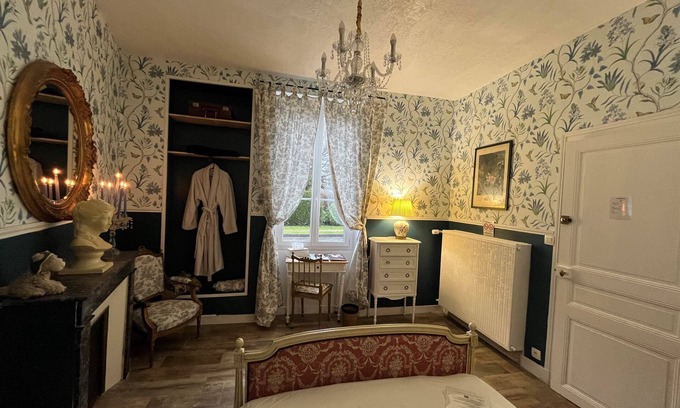 Lorris House | “La Chérubin” guest room