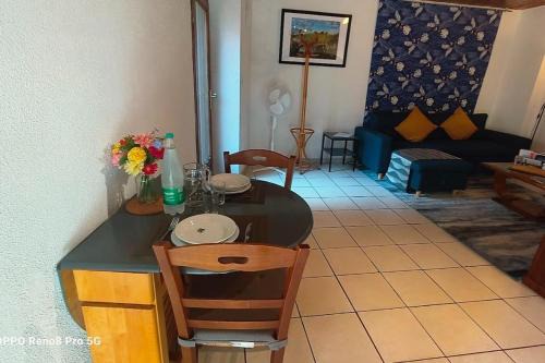 Saint-Amant-Tallende House | La chacuniere