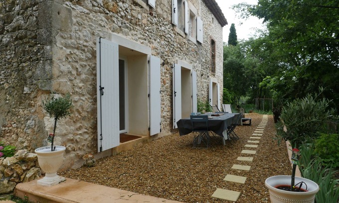 Navacelles Bed & Breakfast | La Chambre de Seraphin @ La Magnanerie de Seraphin