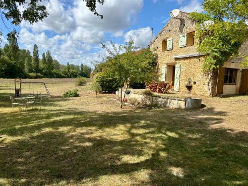 Saint-Aubin-de-Nabirat House | La Chartreuse de Tom