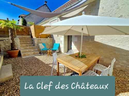 Azay-sur-Indre House | La Clef des Châteaux