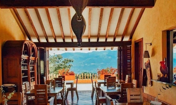 Venecia Hotel | La Divisa