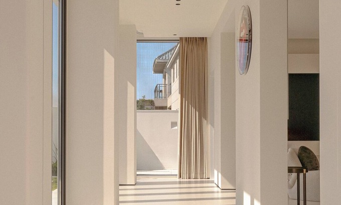 Futian CBD Hotel | La Felicità