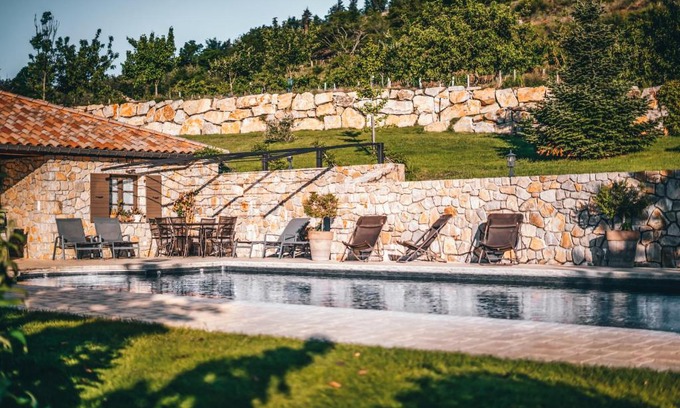 Labatie-d'Andaure House | La Ferme du Vallon by ExplorHome