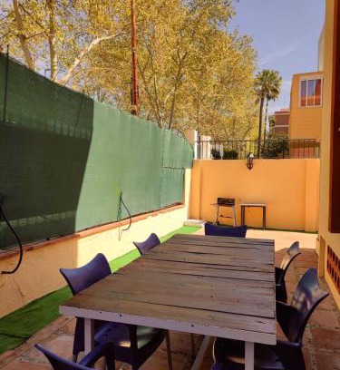 Malaga-Este Apartment | La Gran Terraza Playa pedregalejo Parking y Piscina