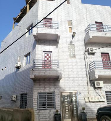 Toubab Dialao Apartment | La Holland