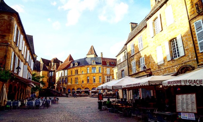 Sarlat-la-Caneda Historic Center Bed & Breakfast | La Lanterne Chambres d'Hotes