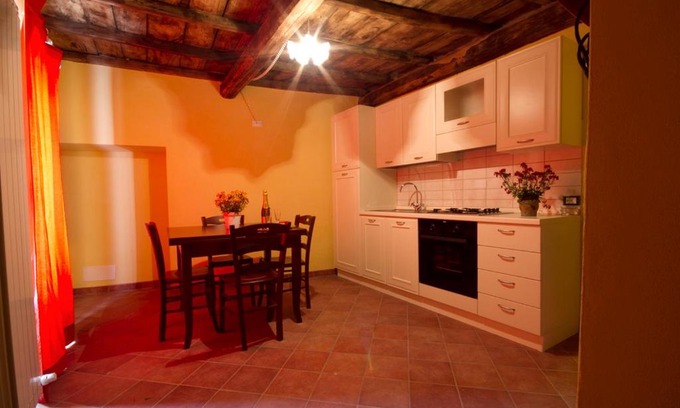 Montezemolo Apartment | La Locanda Dei Cartunè