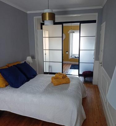 Saint-Pierre-Eglise Bed & Breakfast | La Maison d'Aurèle