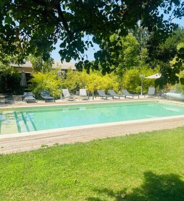 Cabannes Apartment | La Maison d Alys