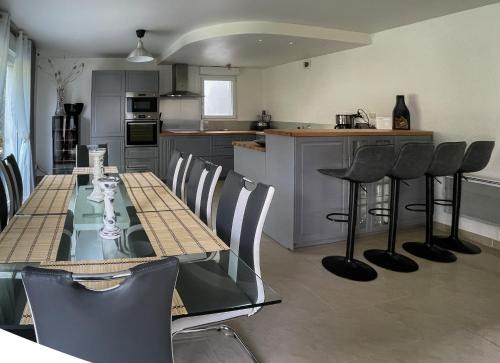 Binson-et-Orquigny House | LA MAISON DE DELSY