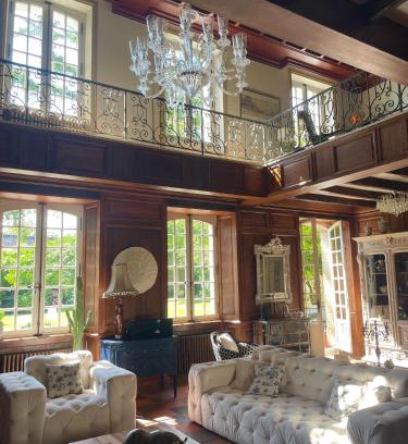 Saint-Samson-sur-Rance Bed & Breakfast | LA MEFFRAIS 1741 - Manoir d'hôtes avec Parking Privé - 3 minutes de Dinan