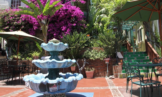 Avalon Hotel | La Paloma Las Flores