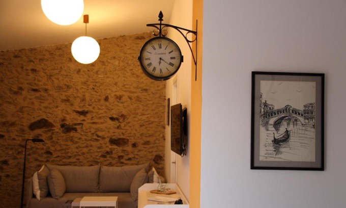 Espolla Apartment | la pedrera